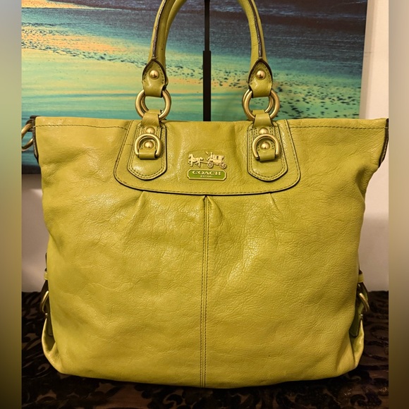 Coach Madison Julianne Green Leather Hand Bag - Picture 9 of 11